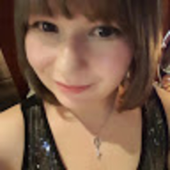 Meet your Posher, Kaja - Picture 1 of 1